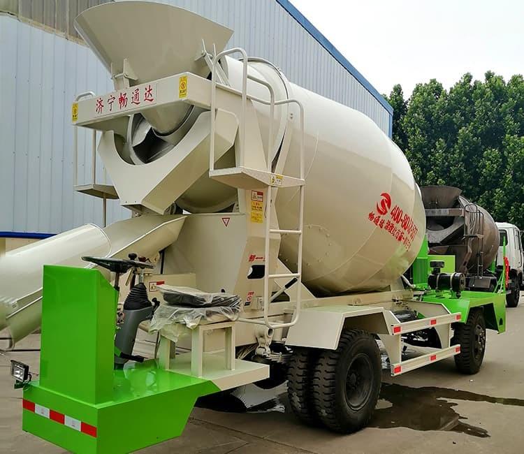 双向行驶搅拌车