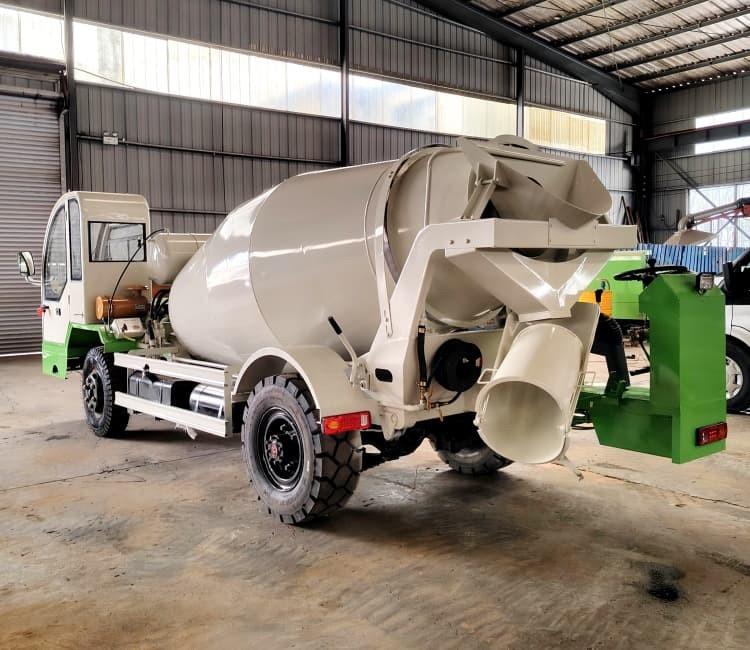 双向行驶搅拌车