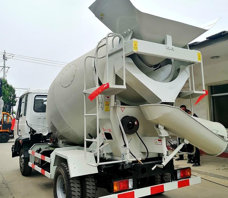 东风搅拌车4-8方