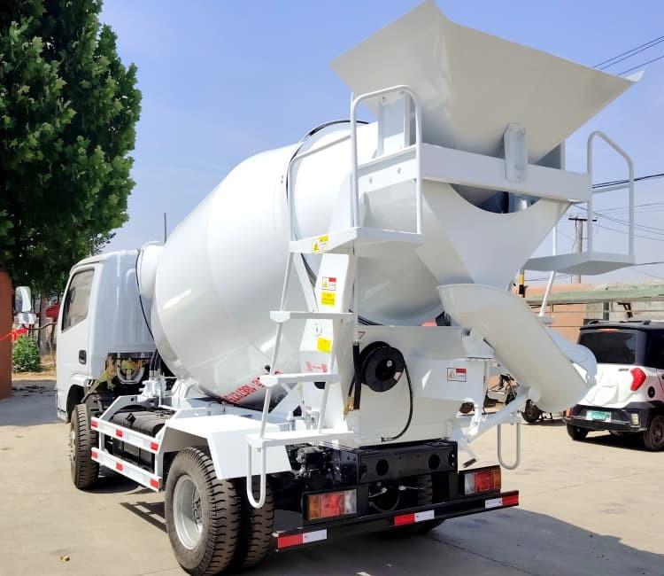 多利卡搅拌车3-4方