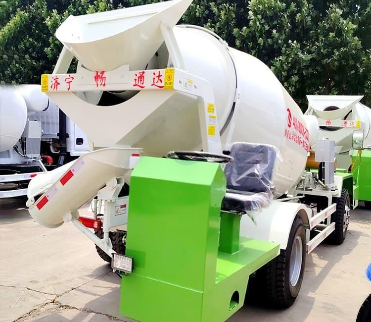 双向行驶搅拌车